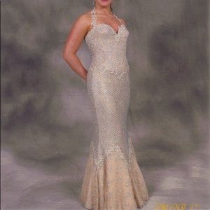 Pageant gown